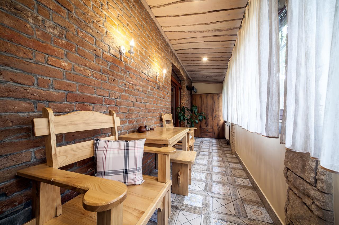 Vip Castle Apartmens Lviv Exterior photo