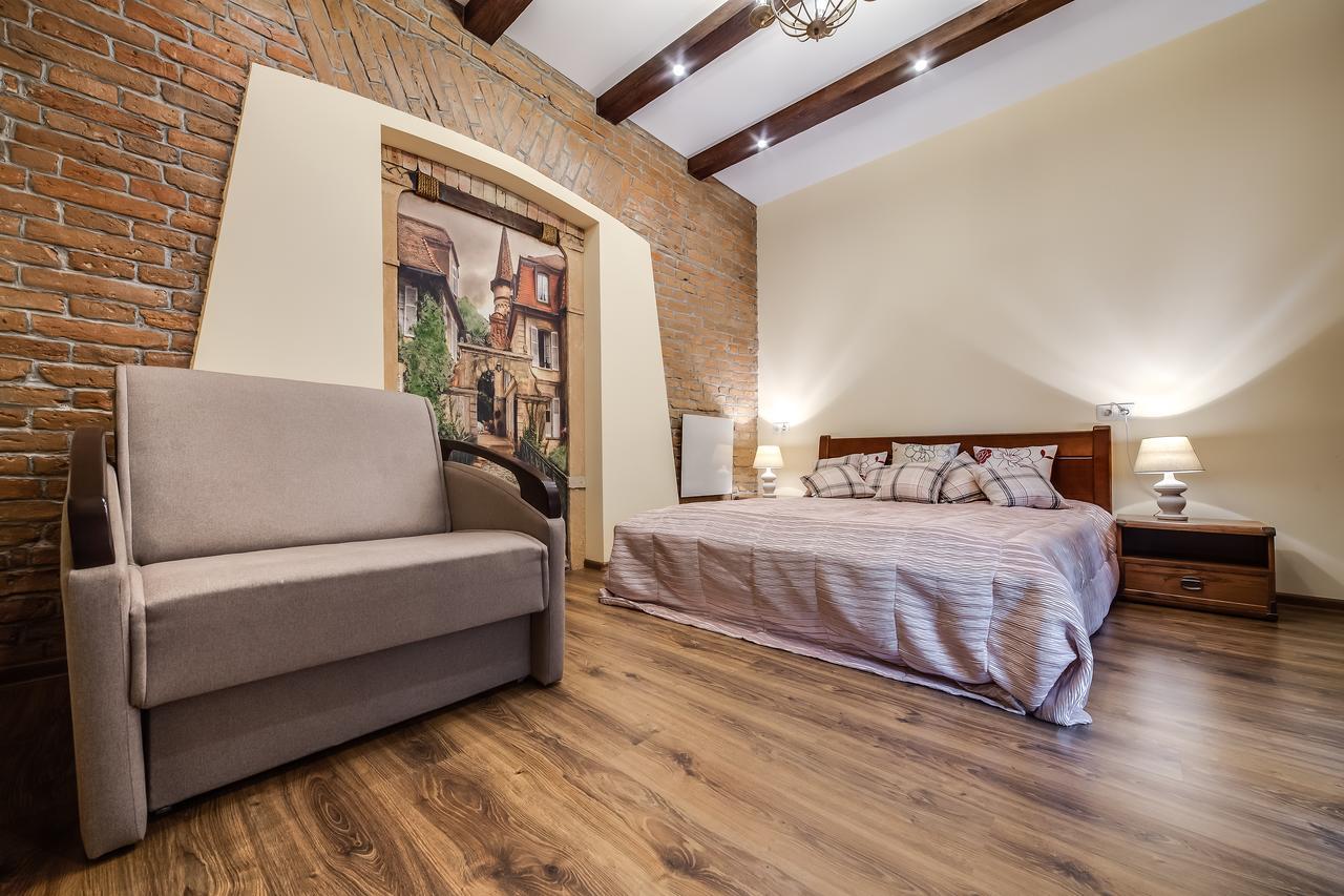 Vip Castle Apartmens Lviv Exterior photo